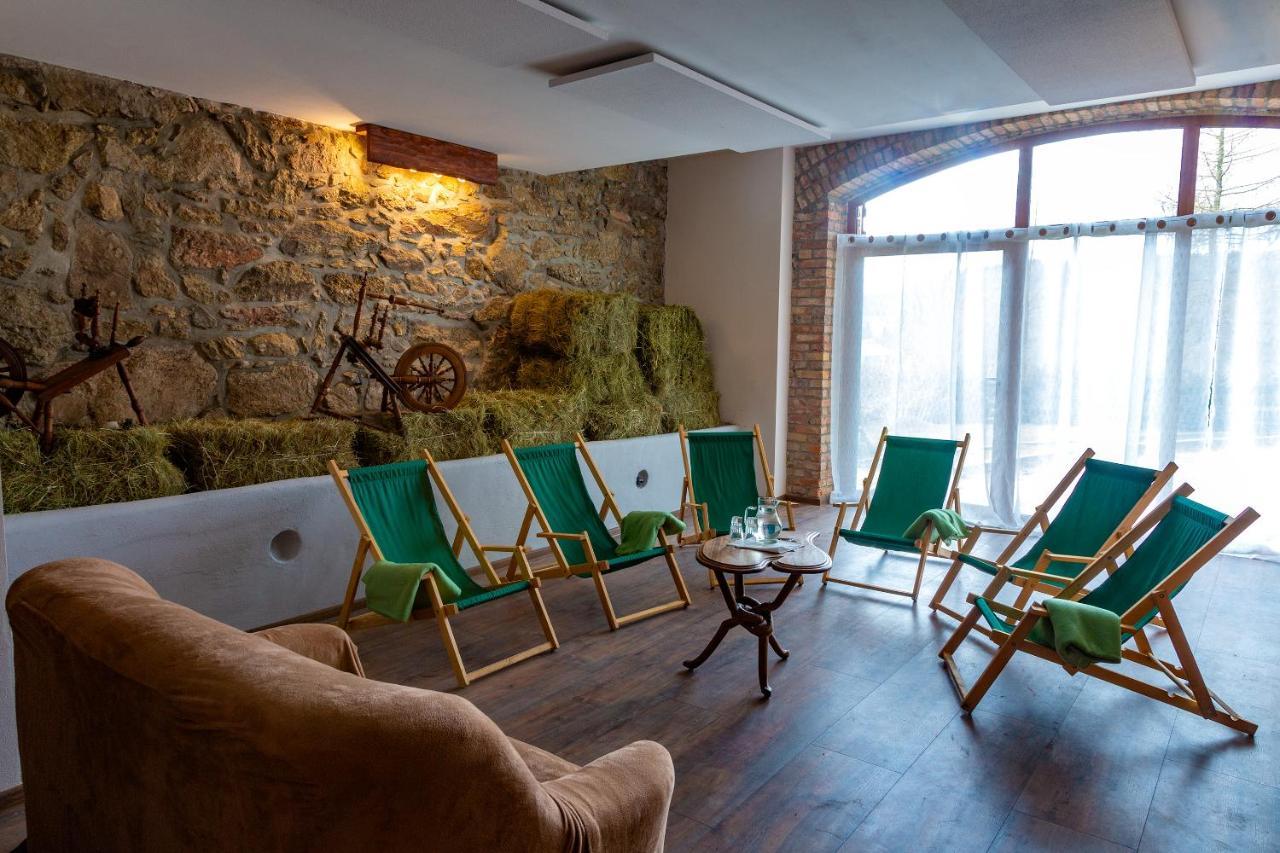 ホテル Kowalowe Skaly Spa&More イェレニャ・グーラ エクステリア 写真
