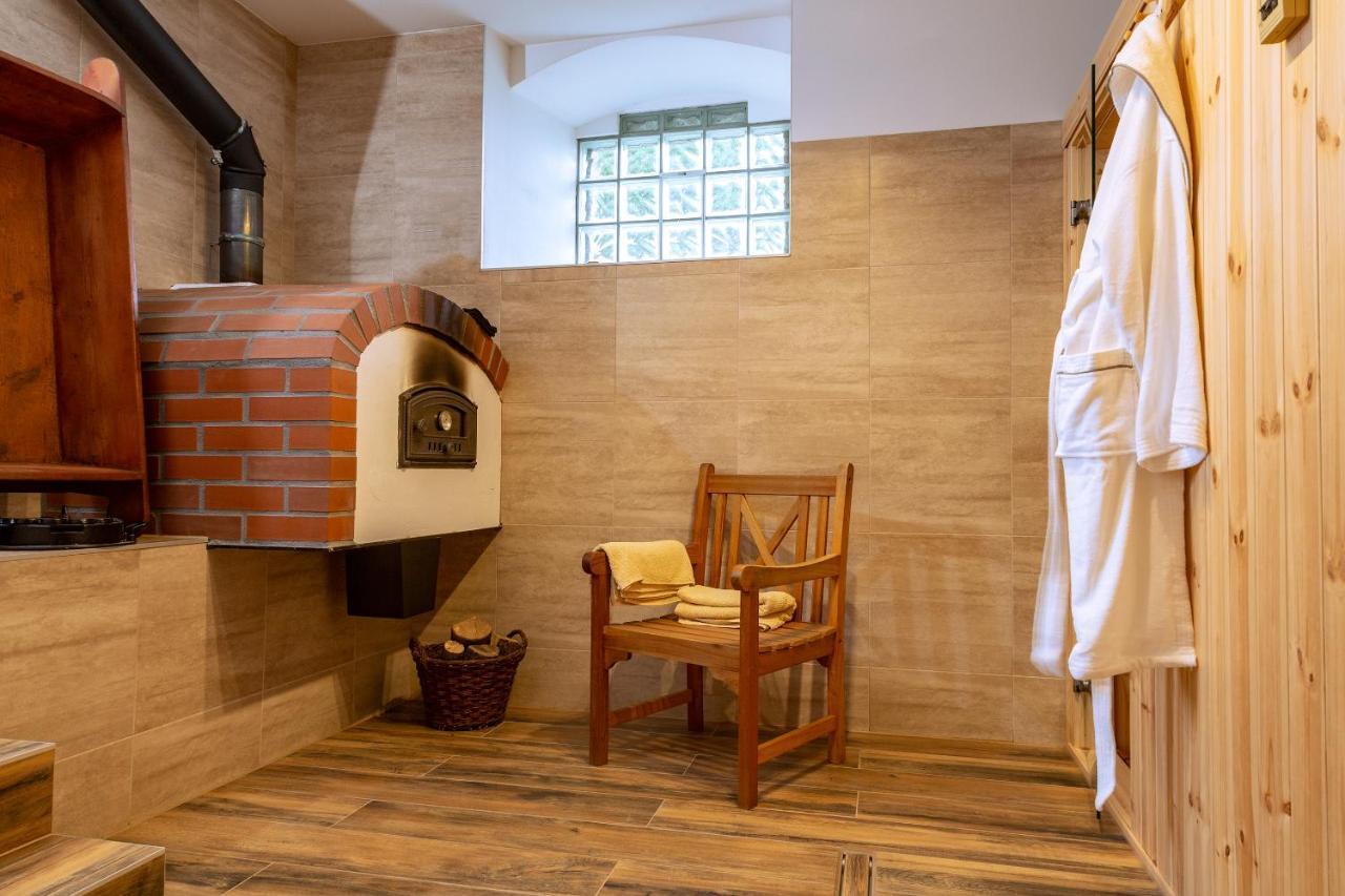 ホテル Kowalowe Skaly Spa&More イェレニャ・グーラ エクステリア 写真